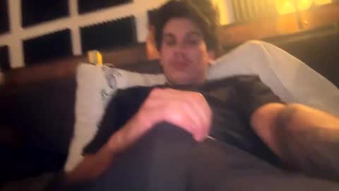 Snapshot of bigben281330 chatting on 10-18-25, 05:14 bigben281330 online show from 10-18-25, 05:14