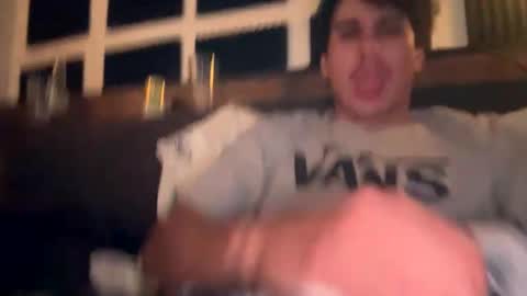 Snapshot of bigben281330 chatting on 10-23-25, 04:50 bigben281330 online show from 10-23-25, 04:50