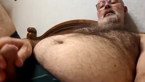 Snapshot of bigbibear88 chatting on 03-10-25, 06:12 bigbibear88 online show from 03-10-25, 06:12