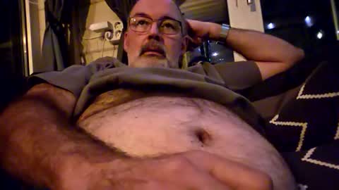 Snapshot of bigbibear88 chatting on 09-13-25, 06:51 bigbibear88 online show from 09-13-25, 06:51