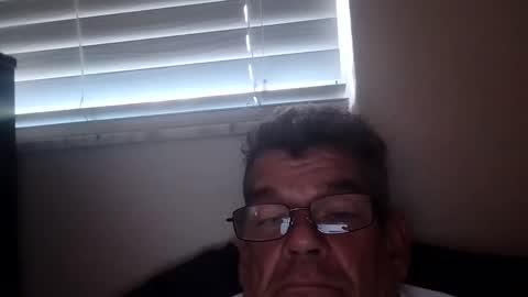 bigbikes71781 online show from 12-15-24, 08:25