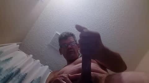 bigbikes71781 online show from 12-26-24, 10:26