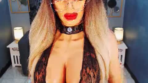 Snapshot of bigbomblhoraine chatting on 07-01-26, 08:38 Loraine Cruz online show from 07-01-26, 08:38