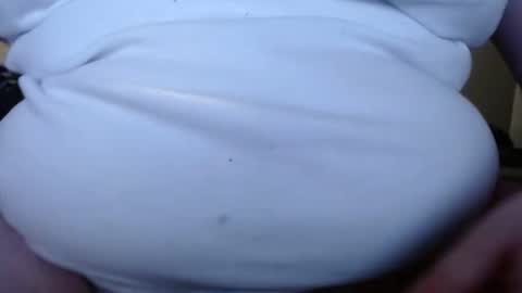 Snapshot of bigbootybiguy69 chatting on 04-28-26, 02:21 bigbootybiguy69 online show from 04-28-26, 02:21