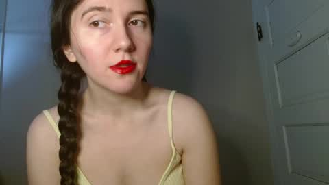 Snapshot of bigbootybunny chatting on 02-15-26, 08:16 Isabella online show from 02-15-26, 08:16