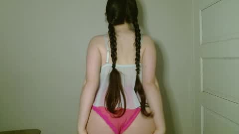 Snapshot of bigbootybunny chatting on 03-16-26, 05:44 Isabella online show from 03-16-26, 05:44