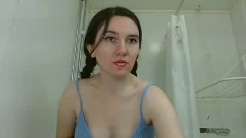 Isabella online show from 06-15-26, 09:11