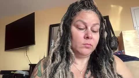 BIG BREAST SABRINA online show from 05-13-26, 12:35