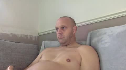 Snapshot of bigbumlover2377 chatting on 01-31-25, 10:10 bigbumlover2377 online show from 01-31-25, 10:10