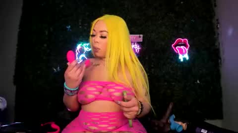 bigbuttsarena online show from 03-25-26, 07:58