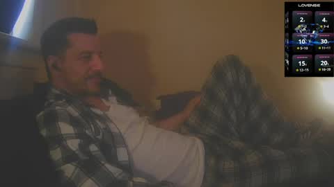 Jon - Im Straight online show from 05-05-26, 08:28