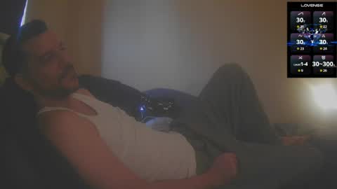 Jon - Im Straight online show from 06-21-26, 04:09