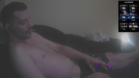 Snapshot of bigcawwwk chatting on 07-28-26, 03:21 Jon - Im Straight online show from 07-28-26, 03:21