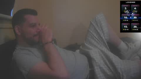 Snapshot of bigcawwwk chatting on 08-03-26, 11:26 Jon - Im Straight online show from 08-03-26, 11:26