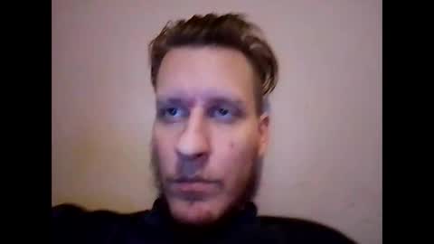 Snapshot of bigcock4009 chatting on 01-15-25, 07:26 bigcock4009 online show from 01-15-25, 07:26