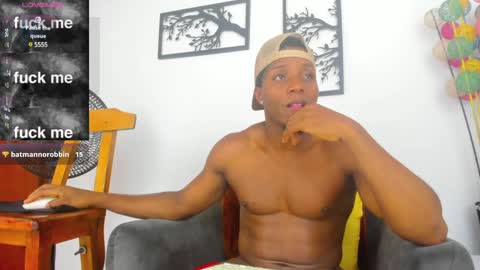 sexy muscle online show from 12-24-24, 07:49