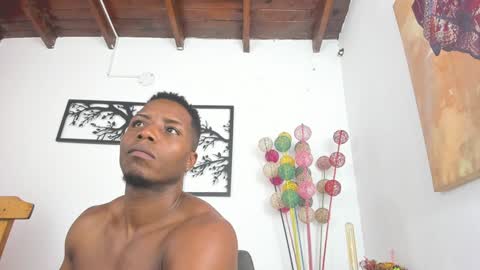 sexy muscle online show from 01-08-25, 08:06