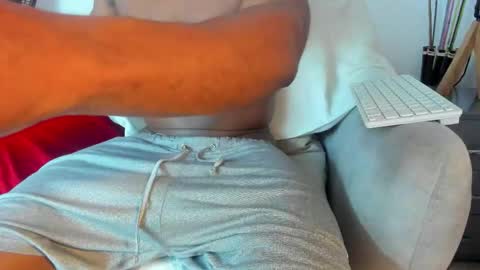 sexy muscle online show from 02-08-26, 02:15