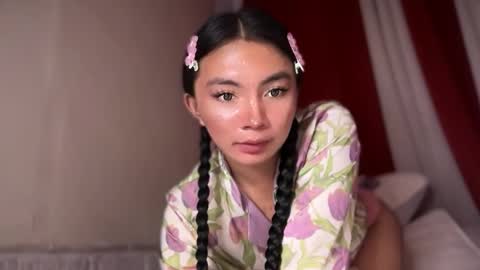 Yeng online show from 11-01-25, 06:32