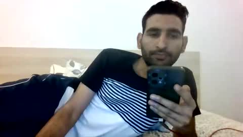 akash online show from 10-19-25, 03:40