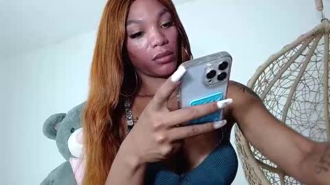 Snapshot of bigcockebonyts chatting on 10-09-25, 05:27 .. online show from 10-09-25, 05:27