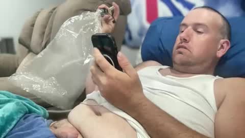 bigcocksuckingslut online show from 10-26-25, 05:08