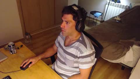 Snapshot of bigcokk34 chatting on 10-12-25, 10:42 bigcokk34 online show from 10-12-25, 10:42