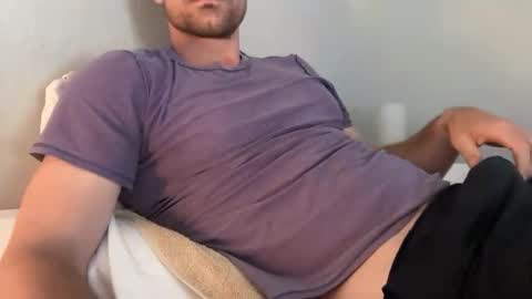 bigcollegecock69690 online show from 05-01-26, 08:46
