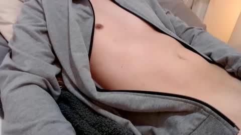 bigcum_13 online show from 04-10-26, 06:12