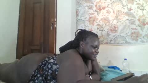 Snapshot of bigdarkass chatting on 06-30-26, 07:20 VIOLET online show from 06-30-26, 07:20