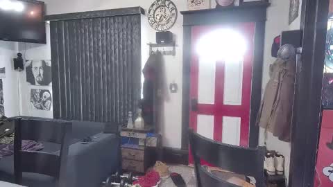 Snapshot of bigdbrillion chatting on 02-15-25, 09:26 Darryl online show from 02-15-25, 09:26