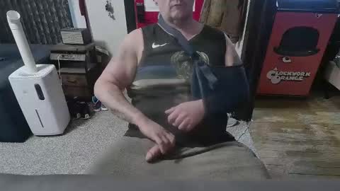 Darryl online show from 01-13-26, 01:49