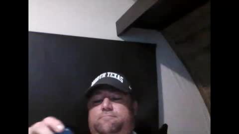 Snapshot of bigdickbradntx chatting on 02-04-25, 12:44 DatTXguy online show from 02-04-25, 12:44