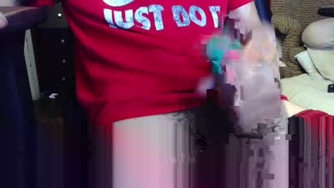 Snapshot of bigdicklovington chatting on 11-11-25, 10:43 bigdicklovington online show from 11-11-25, 10:43