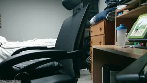 Snapshot of bigdickyduby chatting on 11-17-25, 03:45 George Forest Dickyduby on all Socials online show from 11-17-25, 03:45