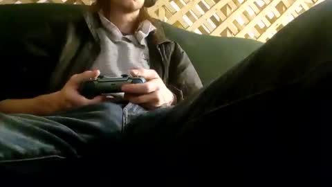 biggestboiiii online show from 05-06-26, 12:19