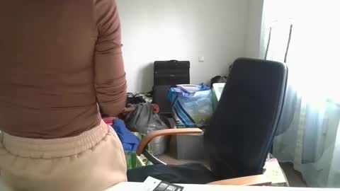 Snapshot of biggoldent chatting on 11-15-25, 10:12 biggoldent online show from 11-15-25, 10:12