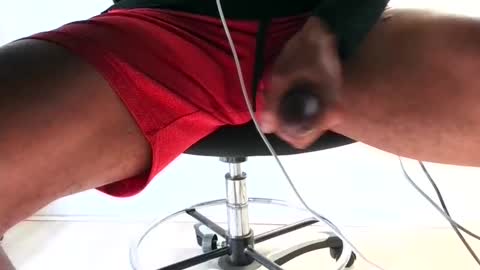 Snapshot of biggstikk chatting on 12-22-25, 02:03 biggstikk online show from 12-22-25, 02:03