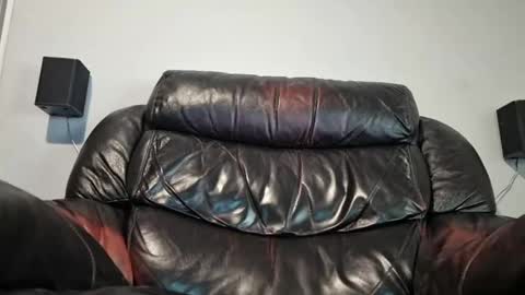 bigguyyyy32 online show from 12-26-24, 11:35