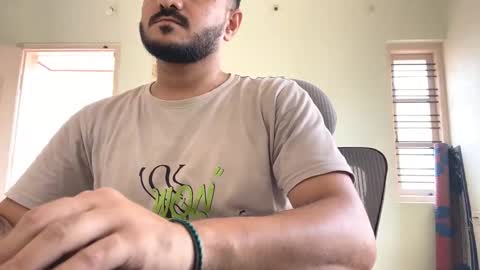 Snapshot of bighandsomesatisfy chatting on 11-05-25, 11:32 bighandsomesatisfy online show from 11-05-25, 11:32