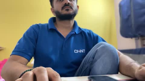 Snapshot of bighandsomesatisfy chatting on 03-10-26, 03:28 bighandsomesatisfy online show from 03-10-26, 03:28