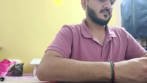 Snapshot of bighandsomesatisfy chatting on 03-12-26, 04:02 bighandsomesatisfy online show from 03-12-26, 04:02