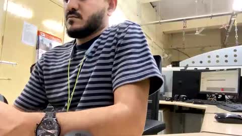 Snapshot of bighandsomesatisfy chatting on 04-04-26, 04:15 bighandsomesatisfy online show from 04-04-26, 04:15