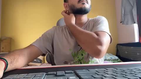 Snapshot of bighandsomesatisfy chatting on 04-11-26, 11:14 bighandsomesatisfy online show from 04-11-26, 11:14