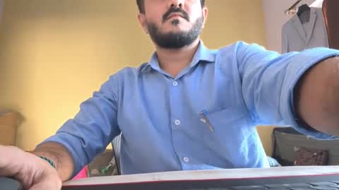 Snapshot of bighandsomesatisfy chatting on 04-15-26, 10:55 bighandsomesatisfy online show from 04-15-26, 10:55