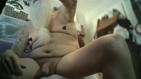 bigjeff01 online show from 09-29-25, 03:28