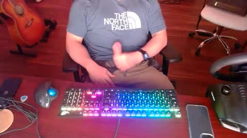 Snapshot of bigjohnsonrighthere chatting on 01-29-25, 12:22 bigjohnsonrighthere online show from 01-29-25, 12:22