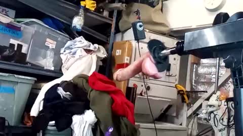 Snapshot of bigmanaround9 chatting on 10-21-25, 10:43 bigmanaround9 online show from 10-21-25, 10:43