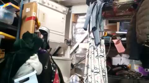 Snapshot of bigmanaround9 chatting on 11-03-25, 09:05 bigmanaround9 online show from 11-03-25, 09:05