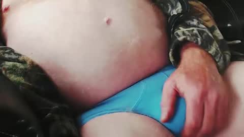 Snapshot of bigmanred chatting on 09-15-25, 05:24 Red online show from 09-15-25, 05:24